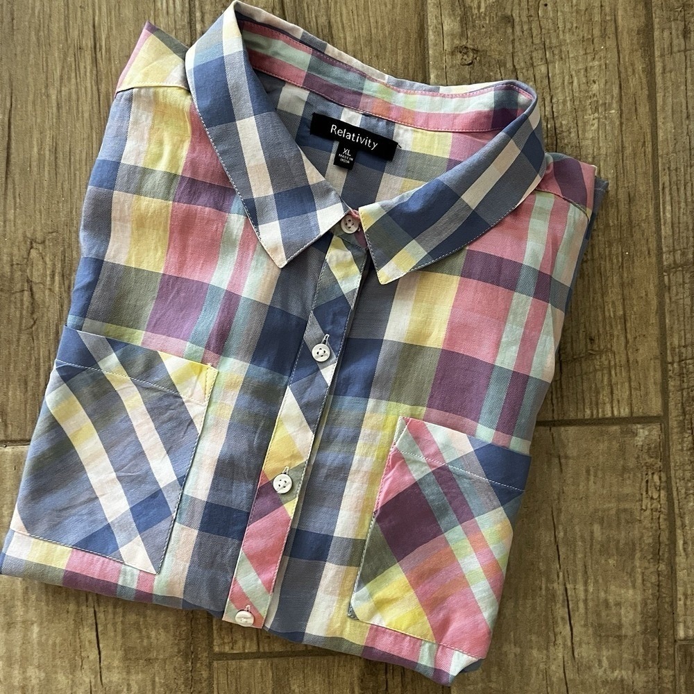 Relativity Shirt Womens XL Pink Blue Yellow Button Up Casual 100% Cotton Top EUC
